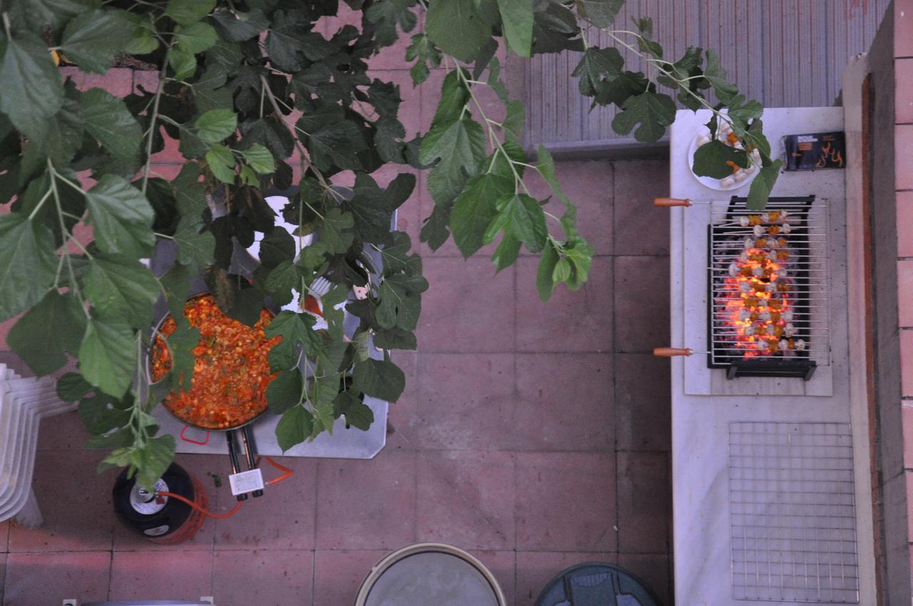 Lemon Garden Hostel Sevilla エクステリア 写真