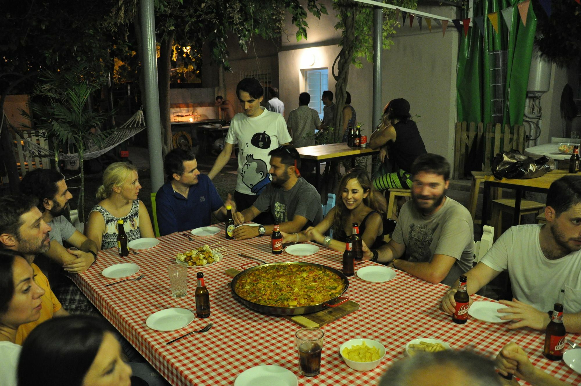 Lemon Garden Hostel Sevilla エクステリア 写真